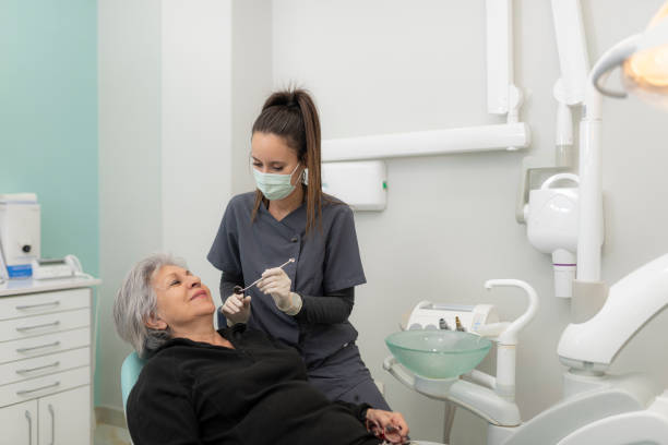 Best Emergency Gum Treatment in Melody Hill, IN