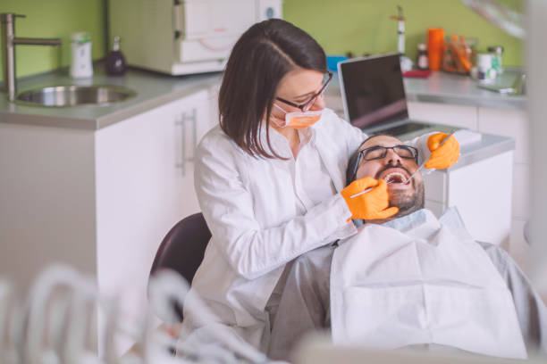 Best Weekend Emergency Dentist in Melody Hill, IN